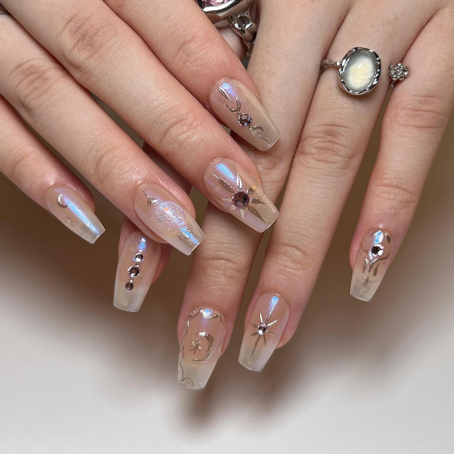BABALAL Coffin Press on Nails Long Fake Nails White French Glue on Nails Glitter Rhinestone Flower Design Ballerina False Nails 24Pcs Shiny Acrylic Nails for Women and Girls