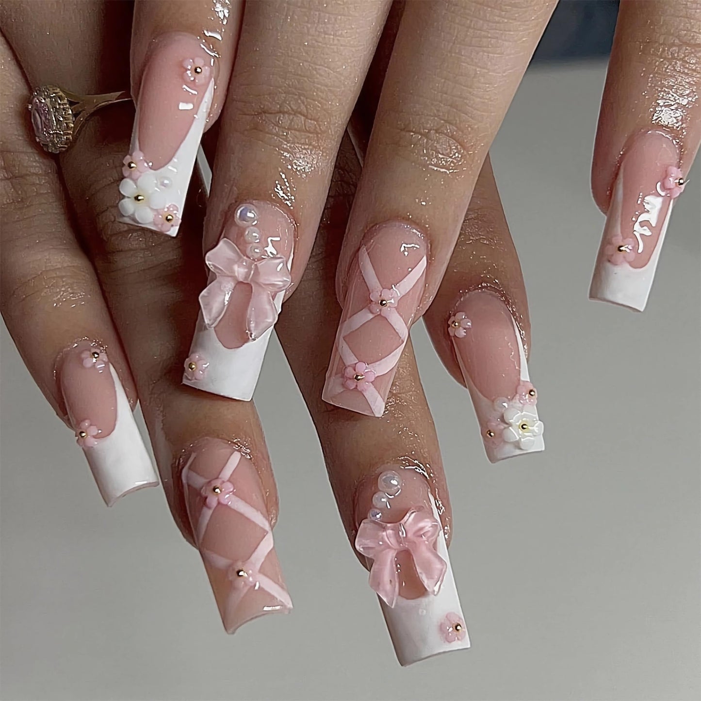 BABALAL Coffin Press on Nails Long Fake Nails White French Glue on Nails Glitter Rhinestone Flower Design Ballerina False Nails 24Pcs Shiny Acrylic Nails for Women and Girls