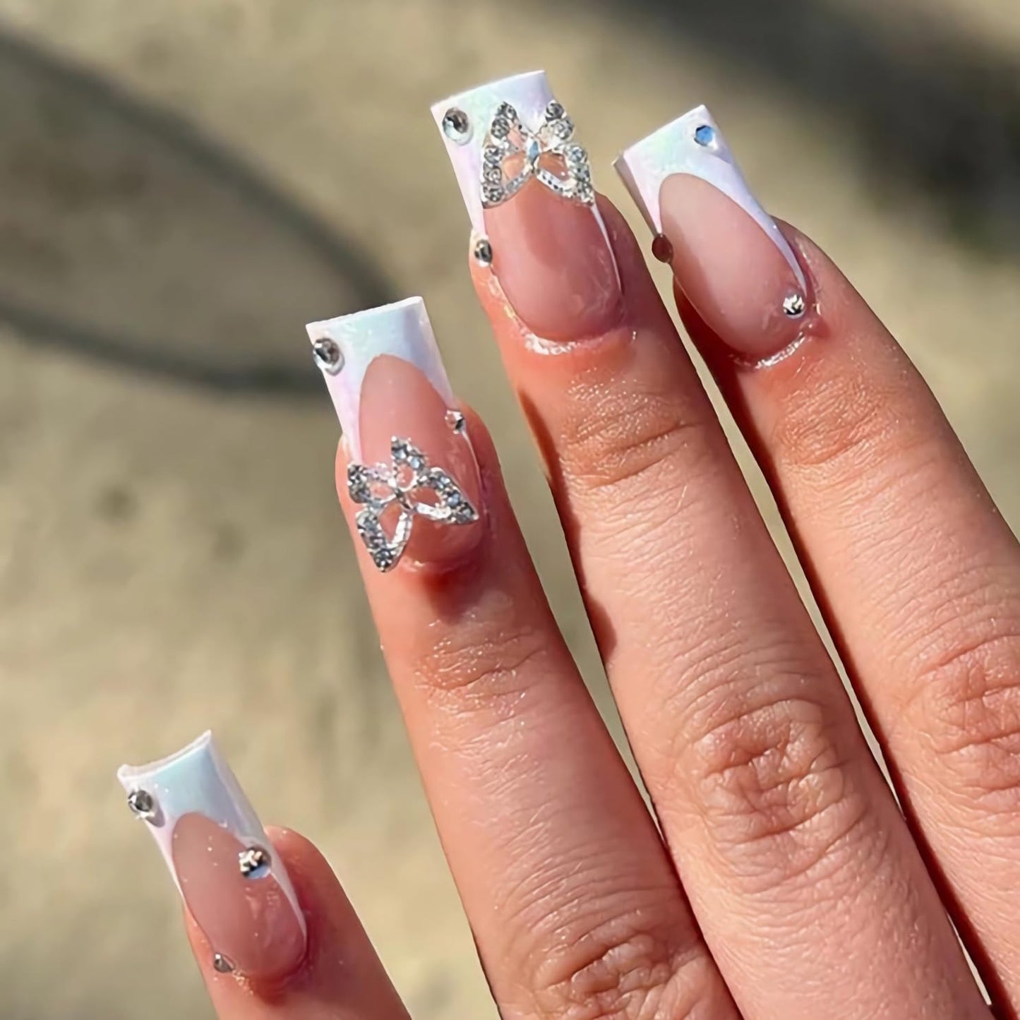 BABALAL Square Press on Nails Medium Fake Nails Sliver Glue on Nails Shiny Squoval Flower Stick on Nails for Women and Girls