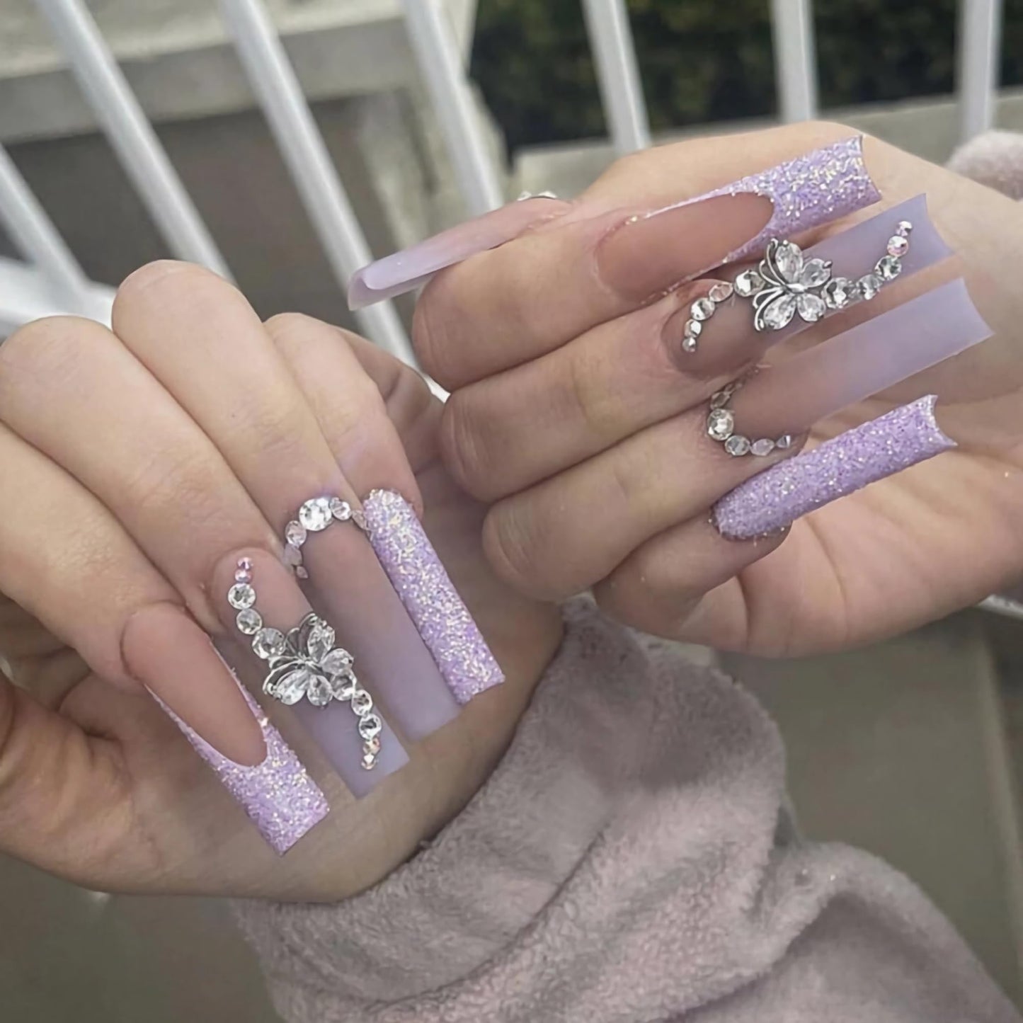 BABALAL Square Press on Nails Medium Fake Nails Sliver Glue on Nails Shiny Squoval Flower Stick on Nails for Women and Girls