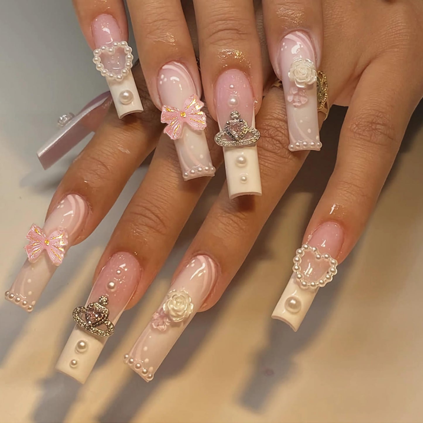 BABALAL Square Press on Nails Medium Fake Nails Sliver Glue on Nails Shiny Squoval Flower Stick on Nails for Women and Girls