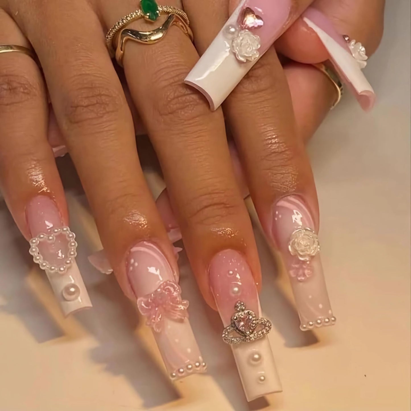BABALAL Square Press on Nails Medium Fake Nails Sliver Glue on Nails Shiny Squoval Flower Stick on Nails for Women and Girls