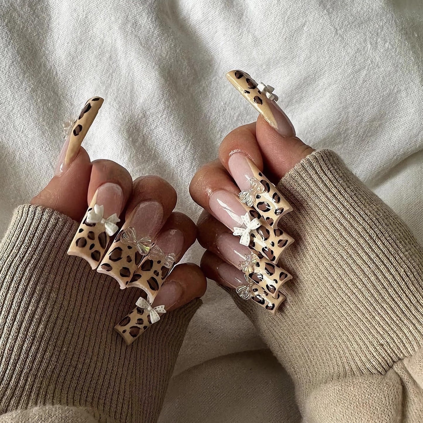 BABALAL Square Press on Nails Medium Fake Nails Sliver Glue on Nails Shiny Squoval Flower Stick on Nails for Women and Girls