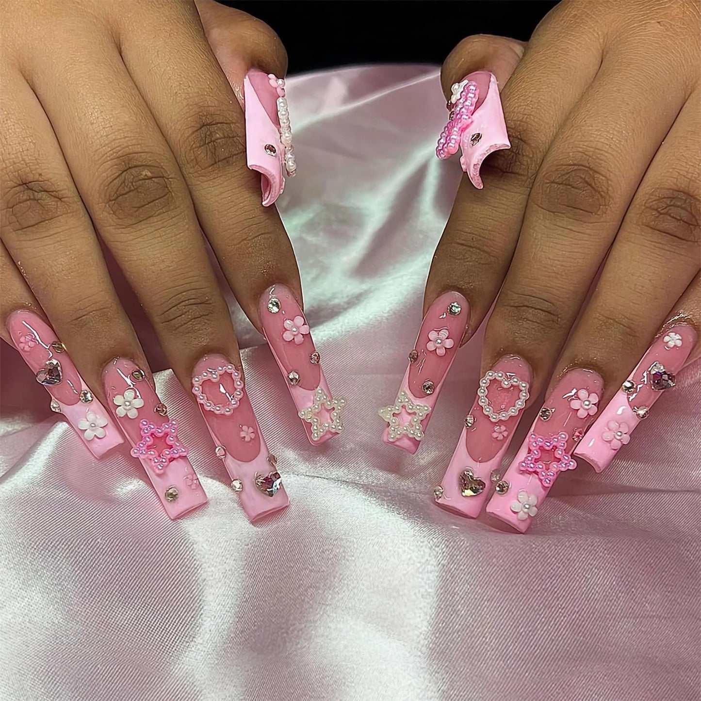 BABALAL Square Press on Nails Medium Fake Nails Sliver Glue on Nails Shiny Squoval Flower Stick on Nails for Women and Girls